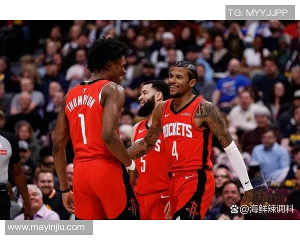 火箭队大胜篮网登顶西部：冠军之路的关键时刻